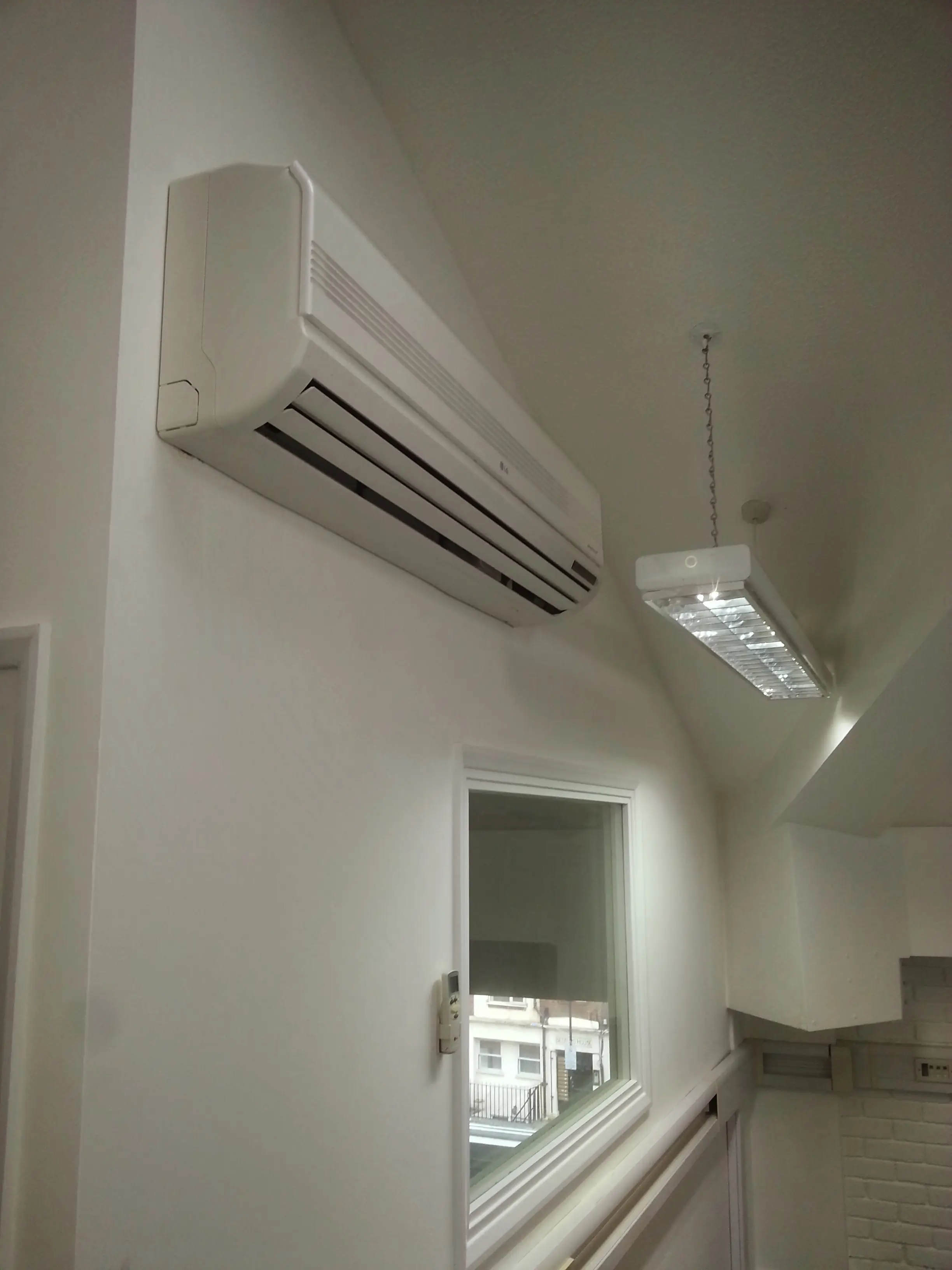 office air conditioning installation in edgware road london