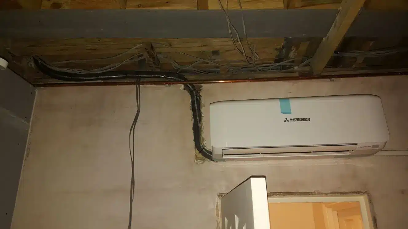 wall mounted unit air conditioning installation in north london