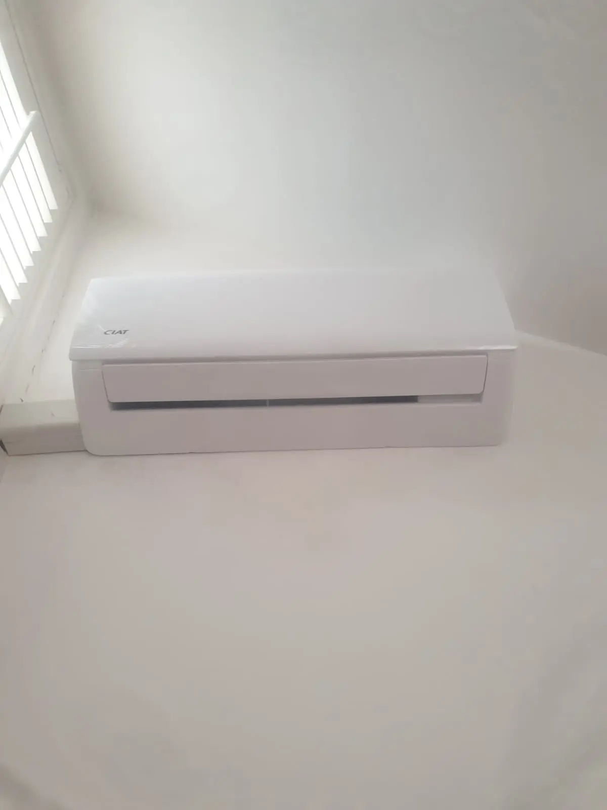 ciat wall mounted ac install in a home london