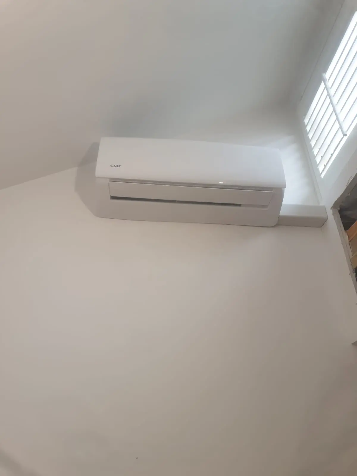 wall mounted ac installation hendon