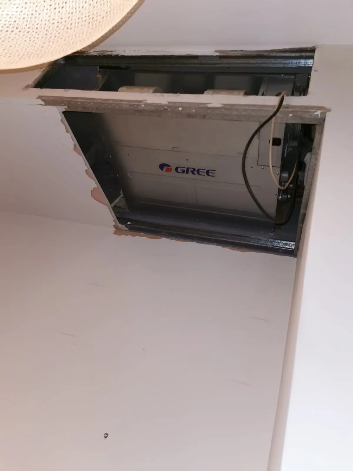 gree ducted air con install london
