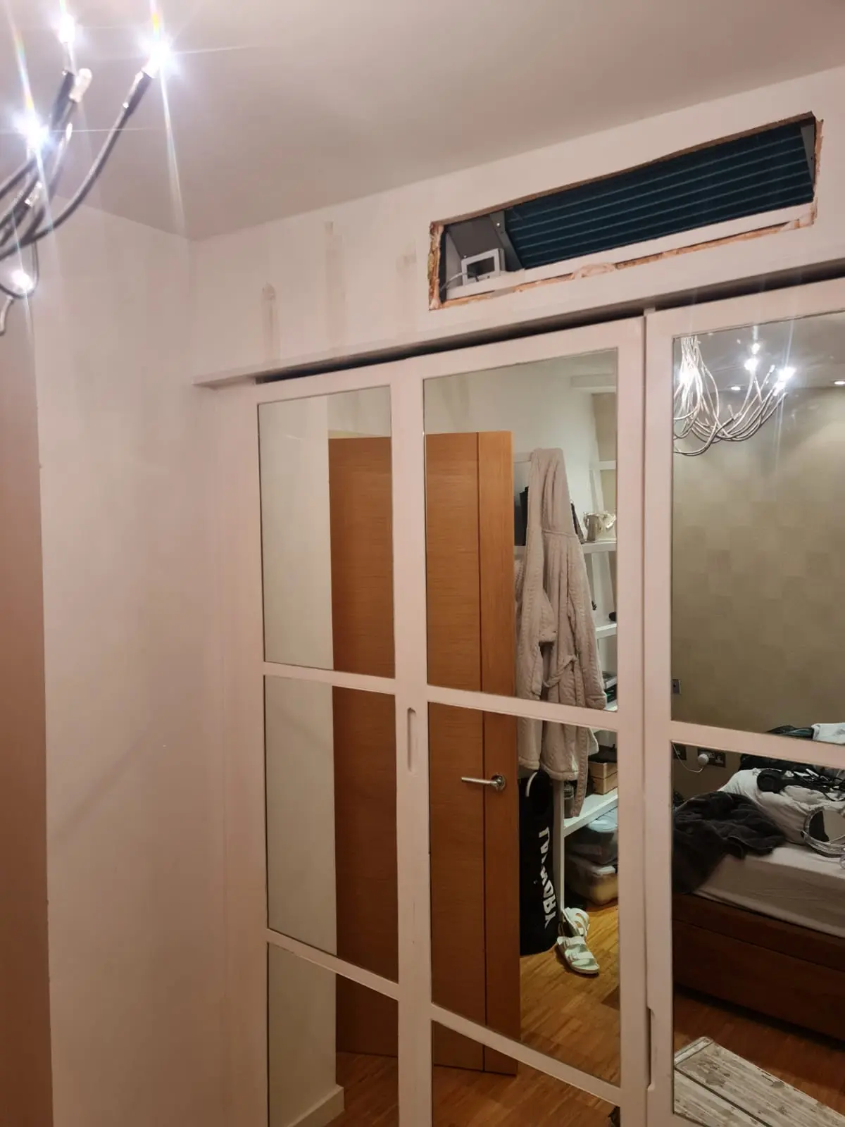ducted ac unit install london resident