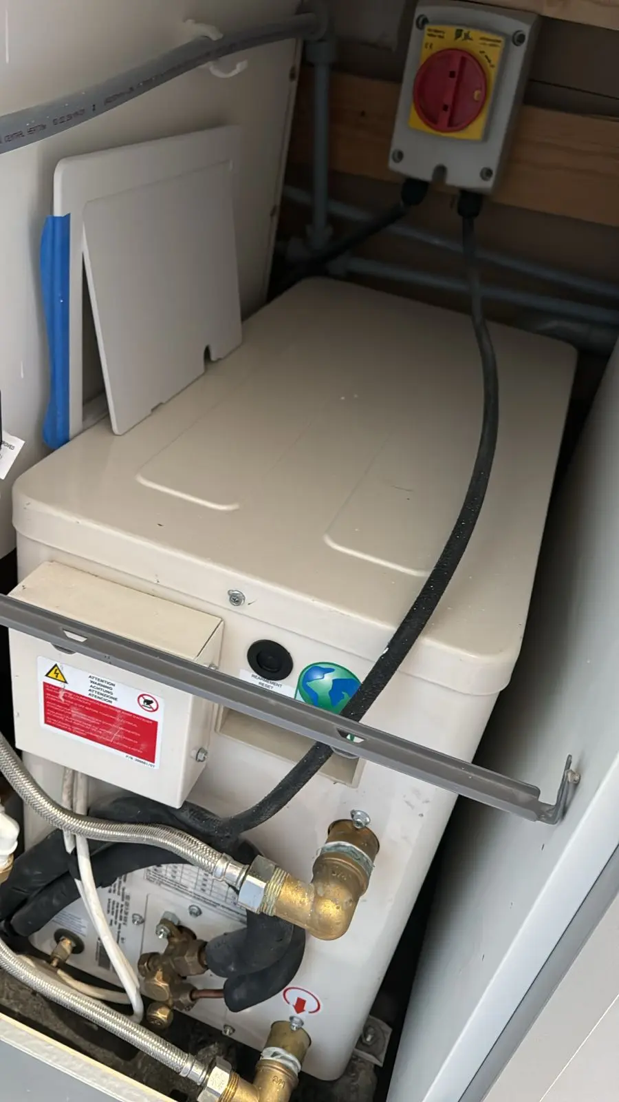 water cooled ac unit installation in wandsworth london