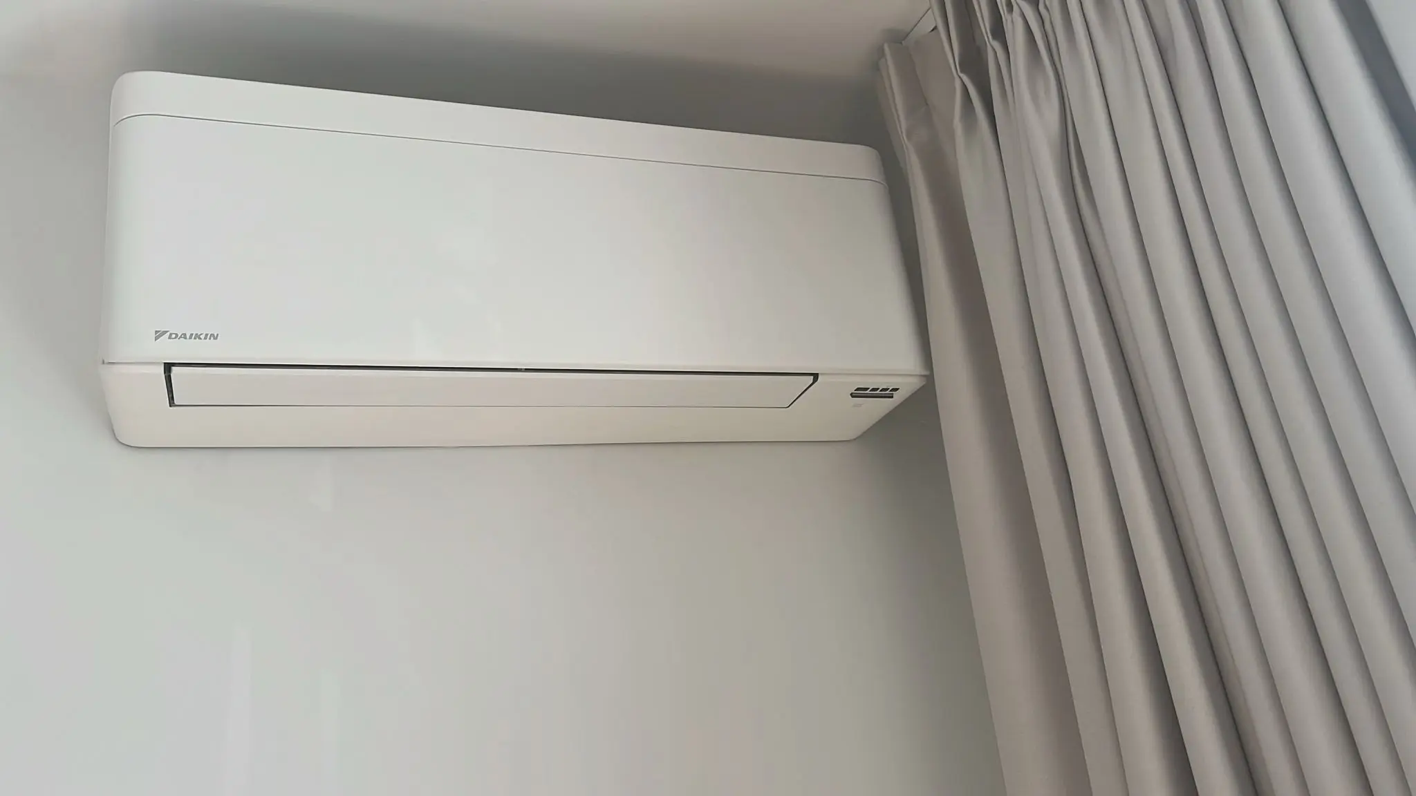 daikin stylish air conditioning unit installation in camberwell south east london